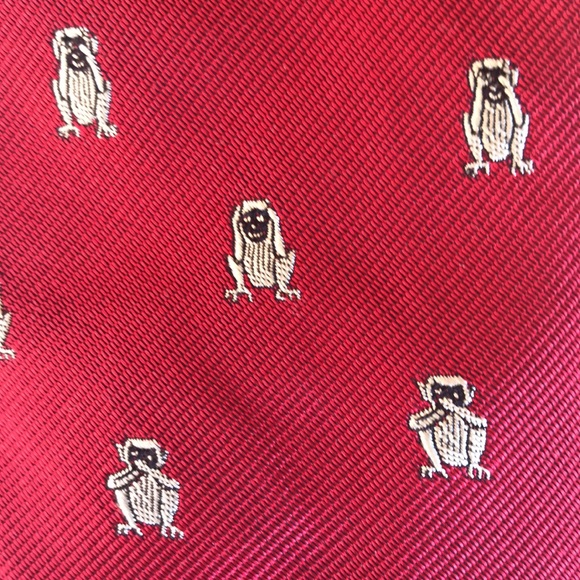 BROOKS BROTHERS | Red Silk Three Wise Monkeys Necktie - Picture 2 of 6
